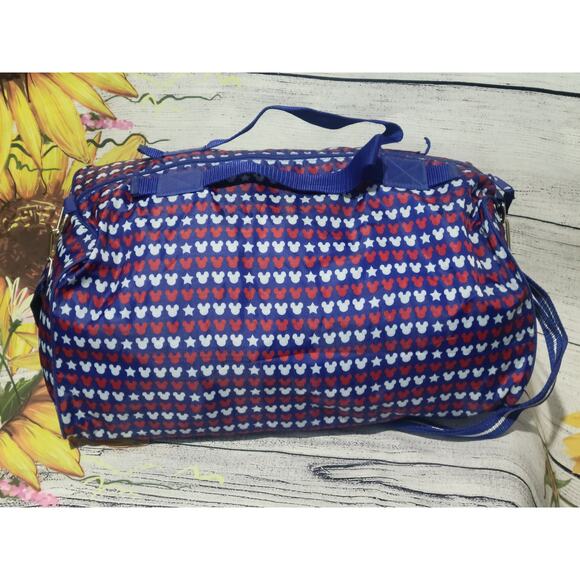 Vintage Disney Mickey Mouse Red, White and Blue Patriotic Duffle Bag NWOT - Picture 9 of 9